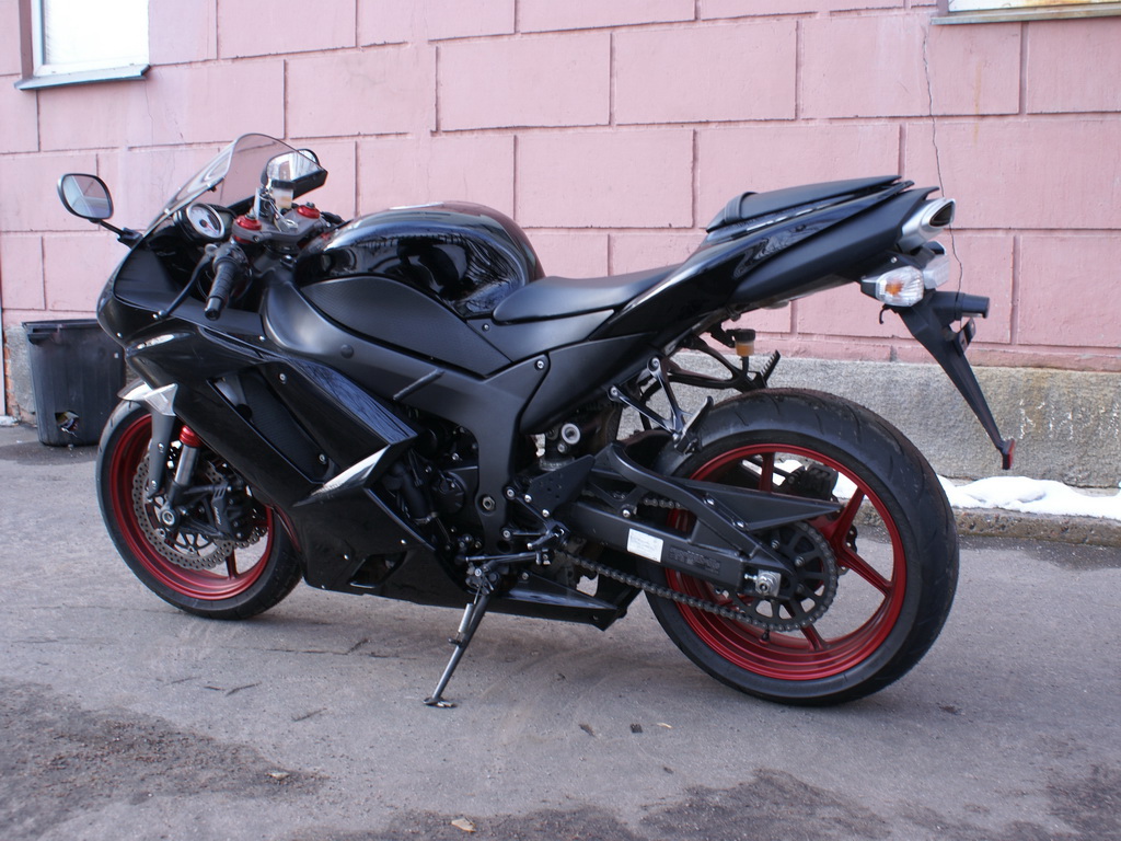 Купить мотоцикл Kawasaki ZX-6R 2008 фото 5